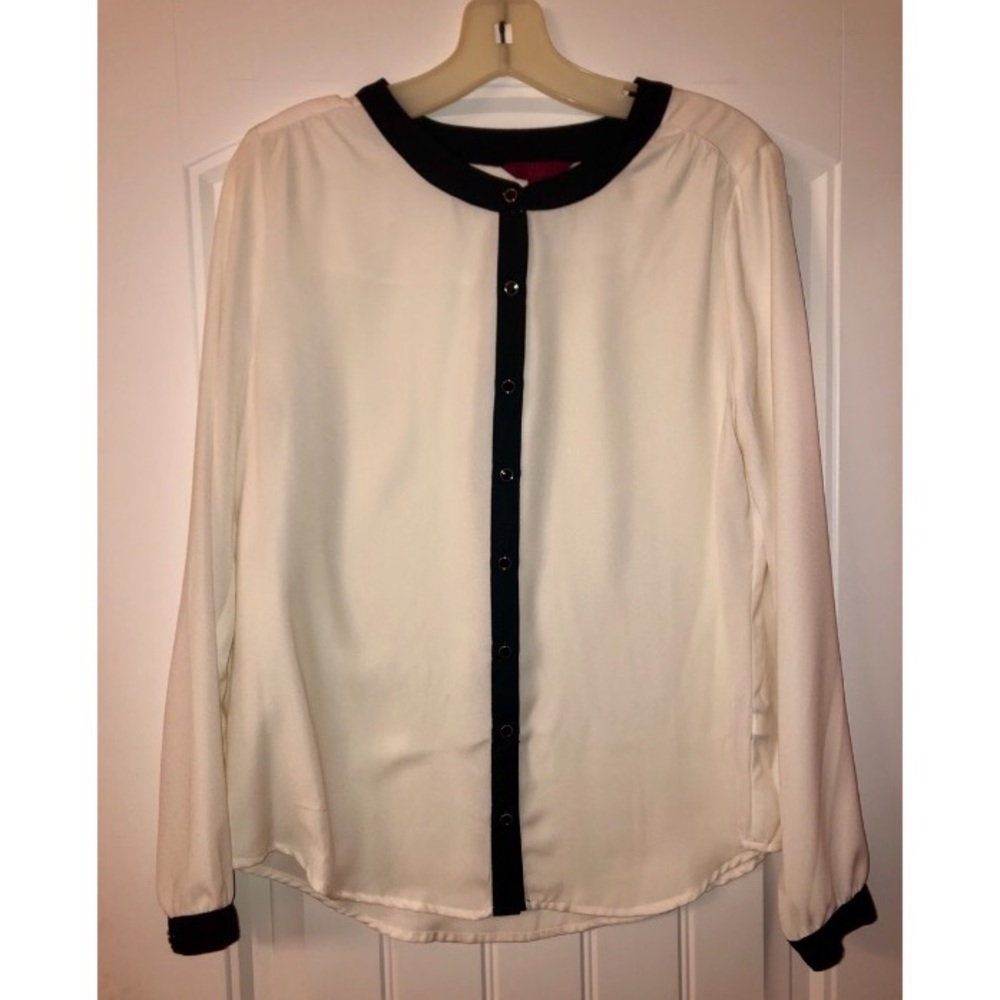 Black and cream top